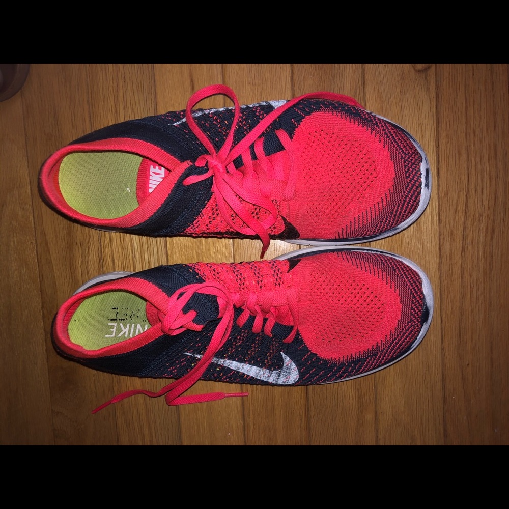Nike Running Shoes!!! Good Condition. Gem